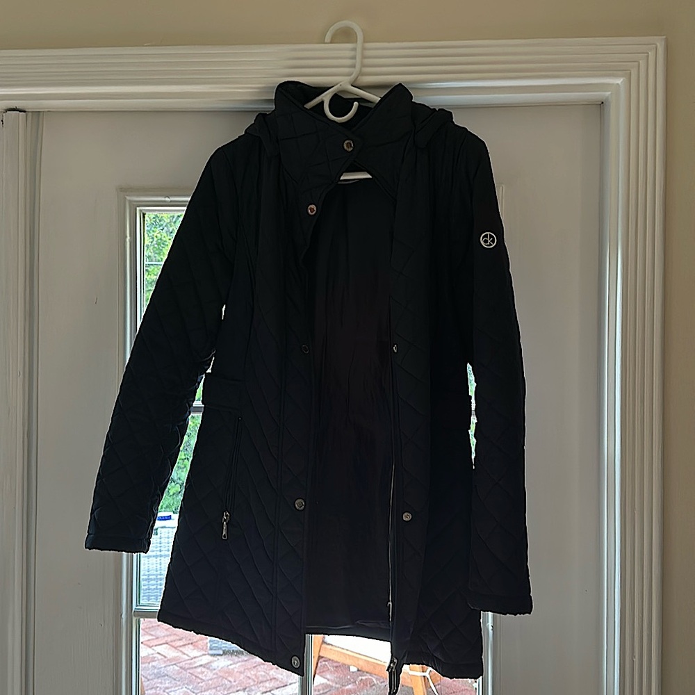 Calvin Klein puffy coat in navy blue